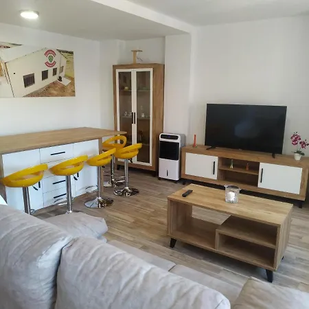 Edificio Valles Del Lúpulo Apartamento