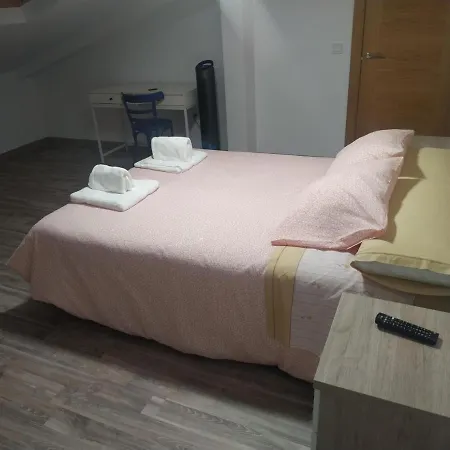 Edificio Valles Del Lupulo Astorga