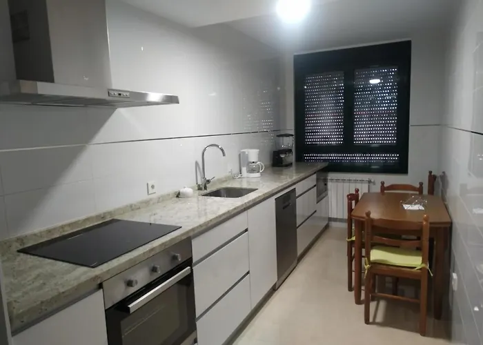 Edificio Valles Del Lupulo 아스토르가