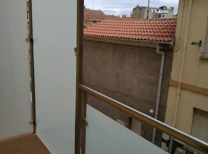 Edificio Valles Del Lupulo * 아스토르가