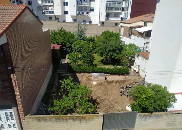 Edificio Valles Del Lupulo 아파트 아스토르가