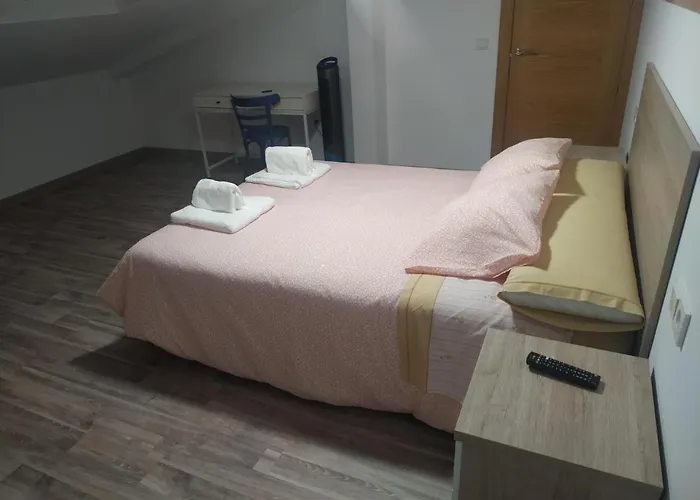 Edificio Valles Del Lupulo 아스토르가